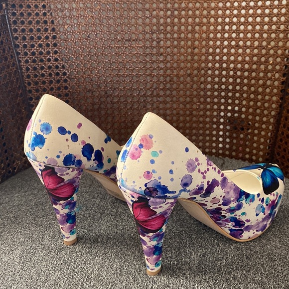 Platform Butterfly Shoes - Picture 2 of 5